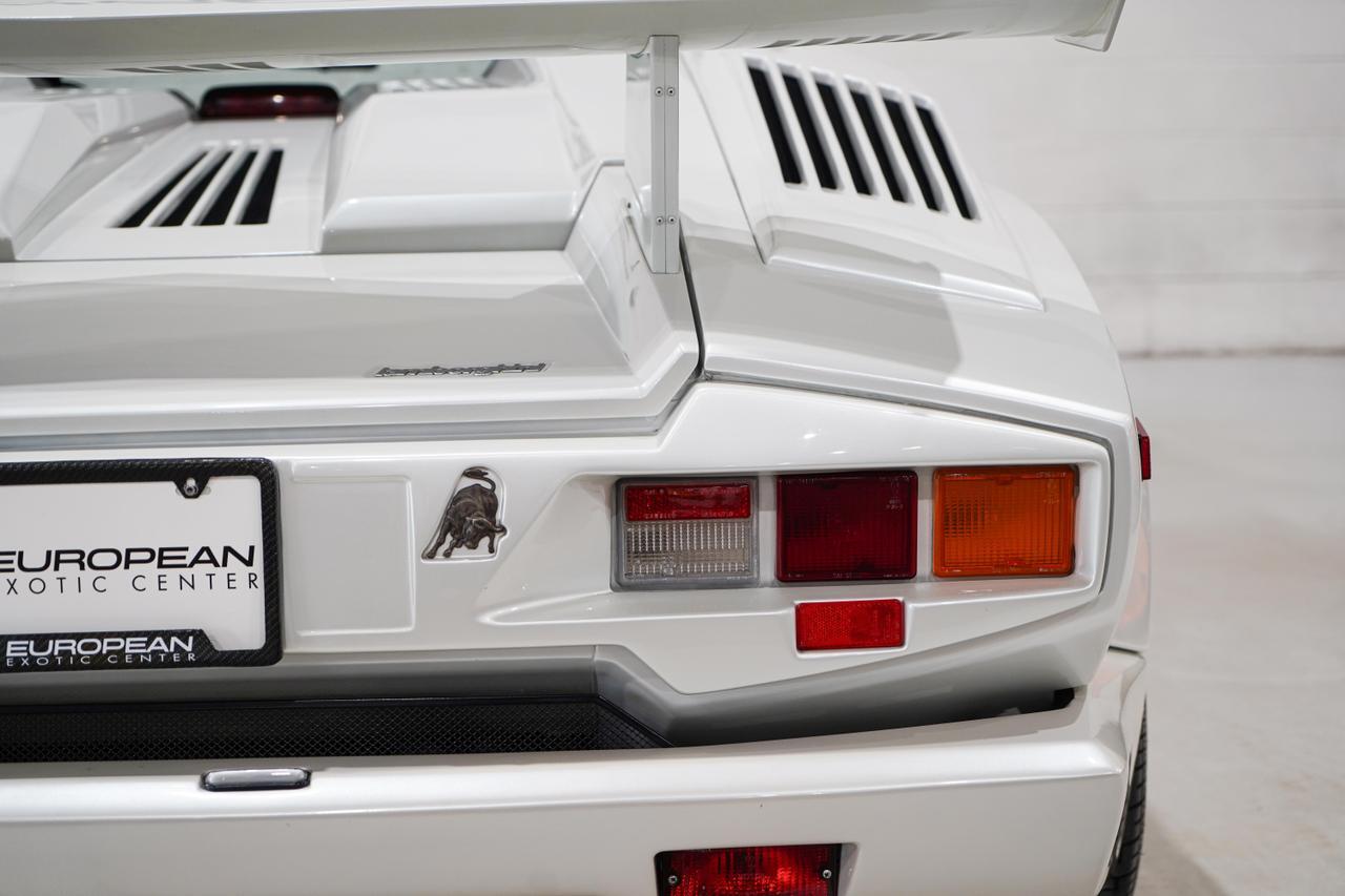 1989 Lamborghini Countach 25th Anniversary Tampa FL