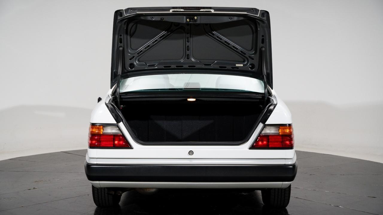 1989 Mercedes-Benz 300 Series 300CE Franklin TN