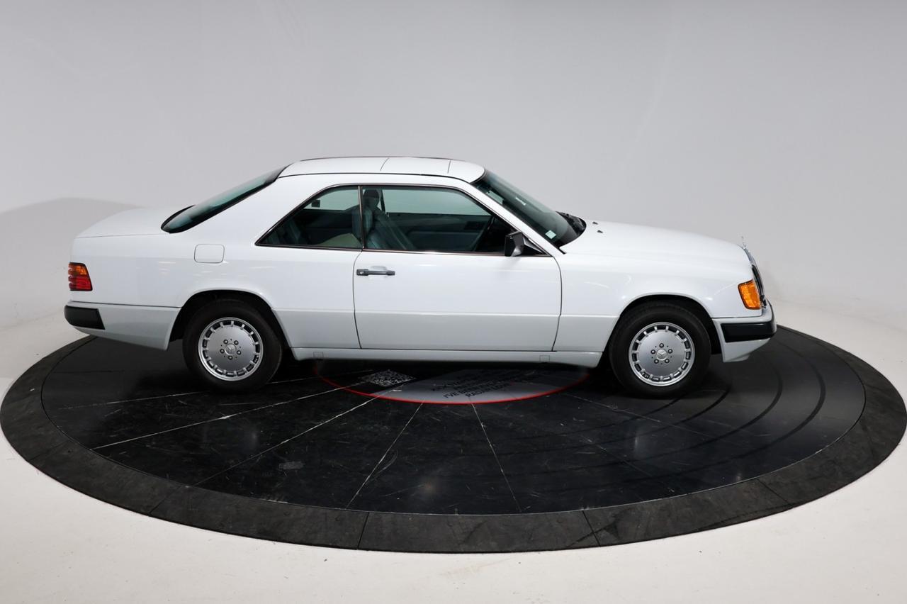 1989 Mercedes-Benz 300 Series 300CE Franklin TN