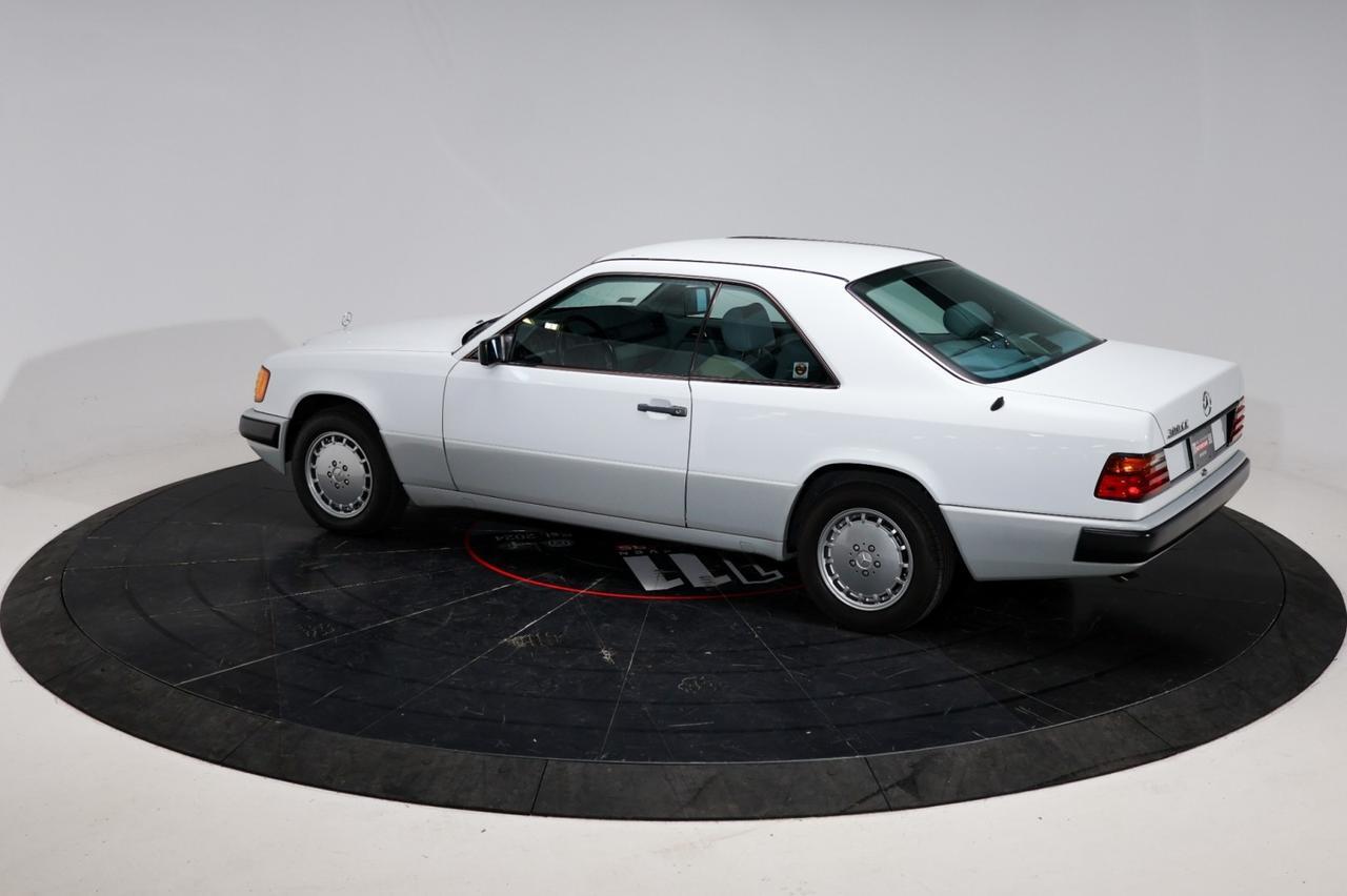 1989 Mercedes-Benz 300 Series 300CE Franklin TN