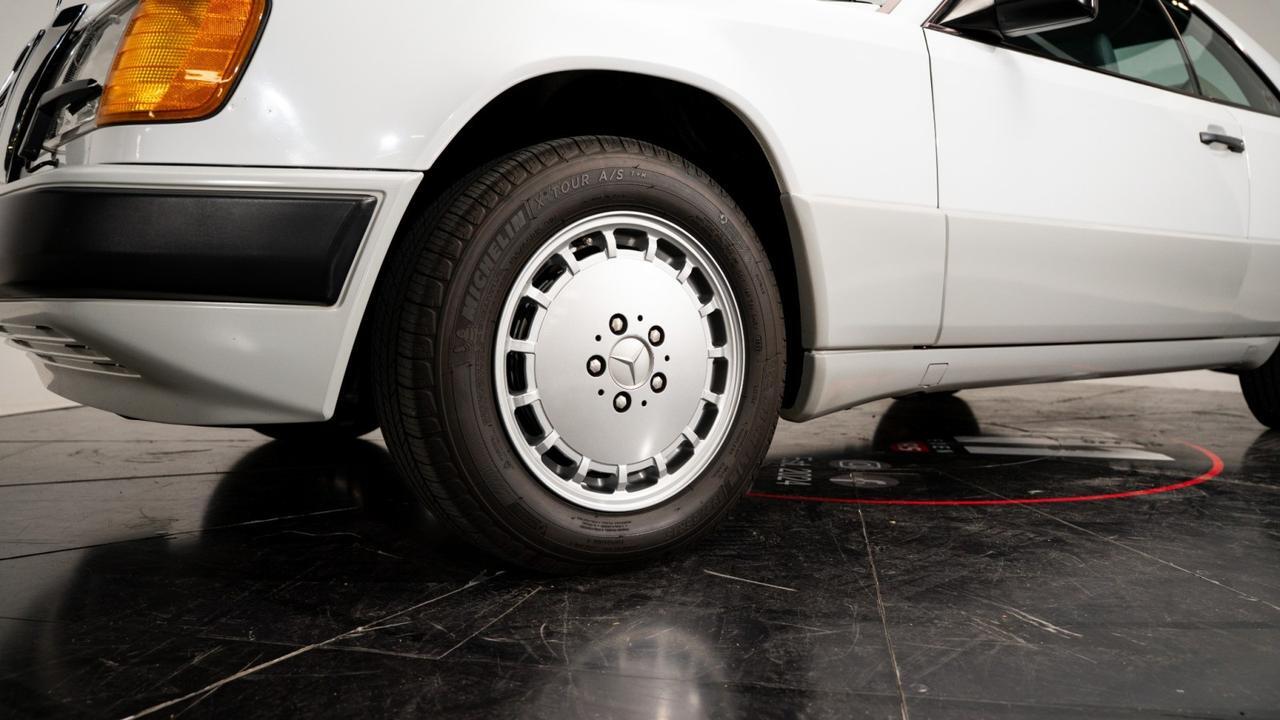 1989 Mercedes-Benz 300 Series 300CE Franklin TN