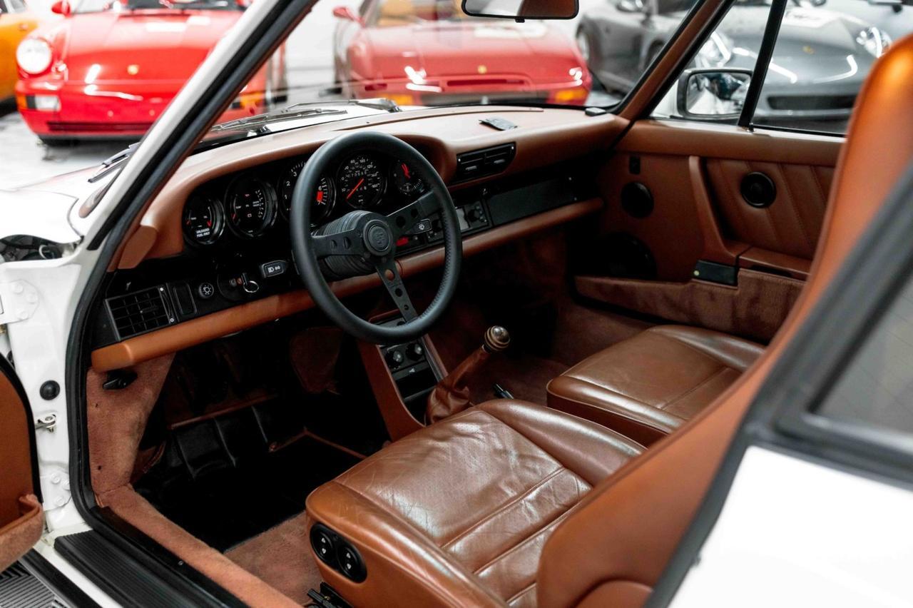 1989 Porsche 911 Carrera