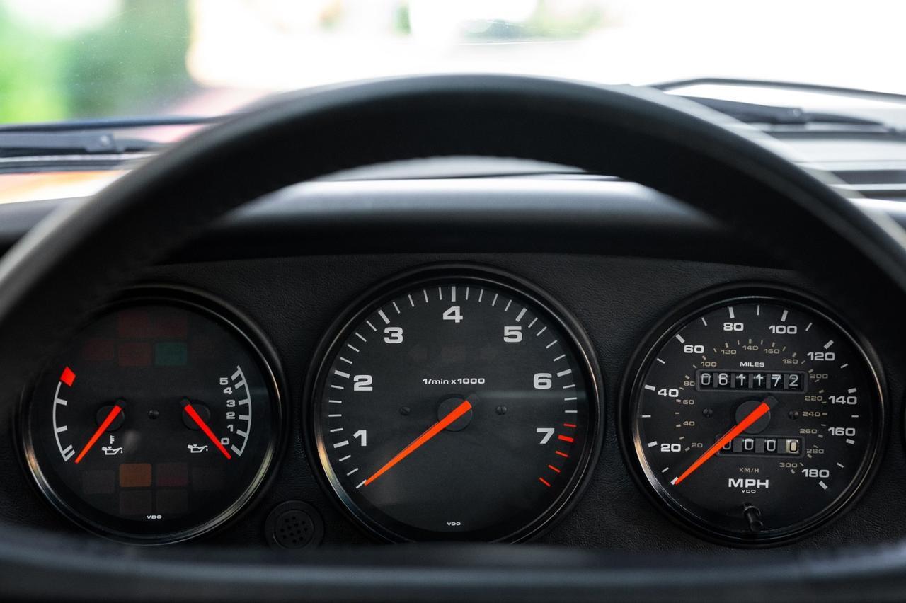 1989 Porsche 911 Carrera 4 Coupe 5spd Only 61k Miles Scottsdale AZ
