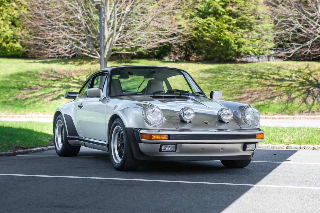 1989 Porsche 911 Turbo