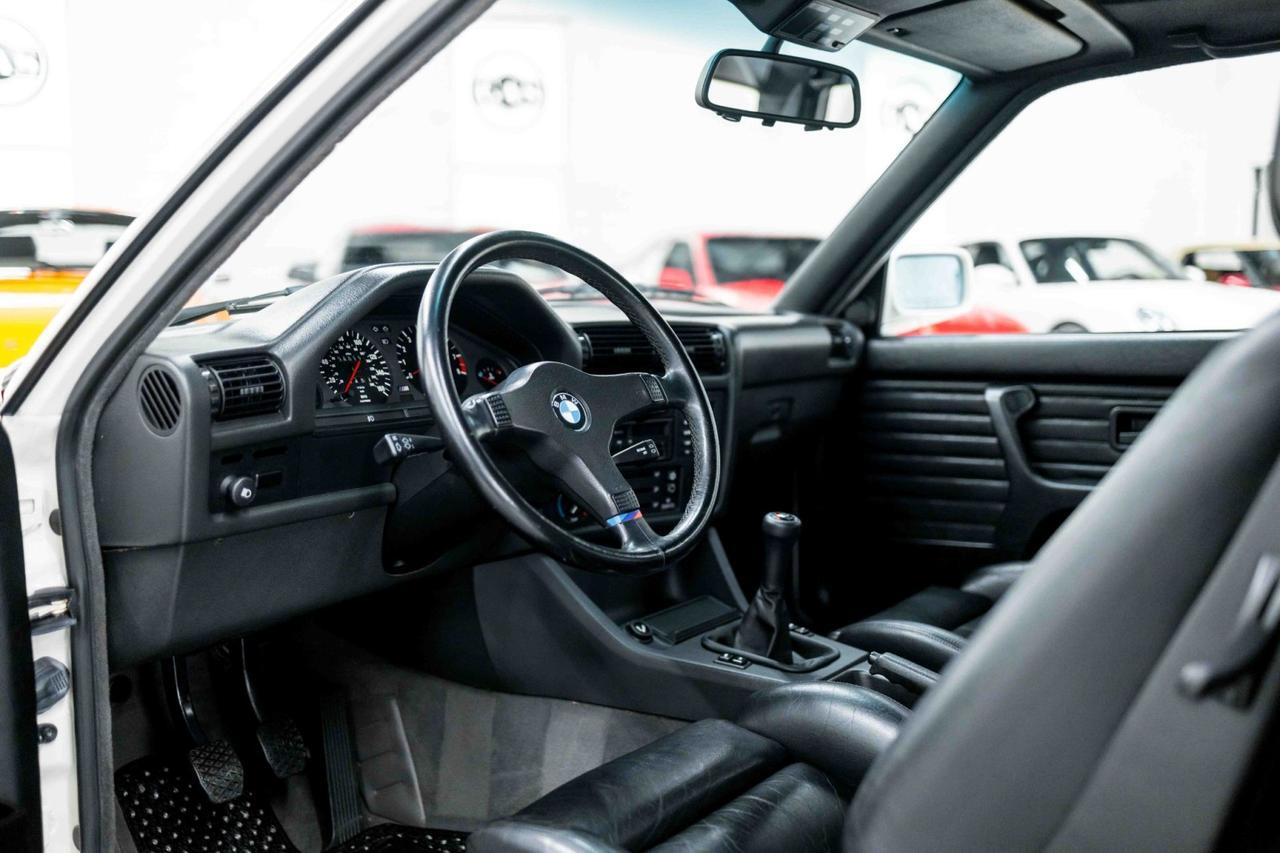 1990 BMW M3 M3