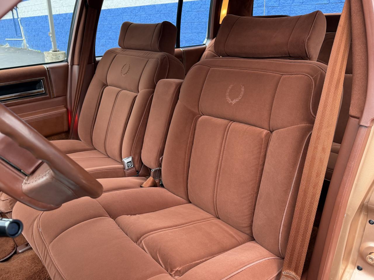 1990 CADILLAC DEVILLE Connellsville PA