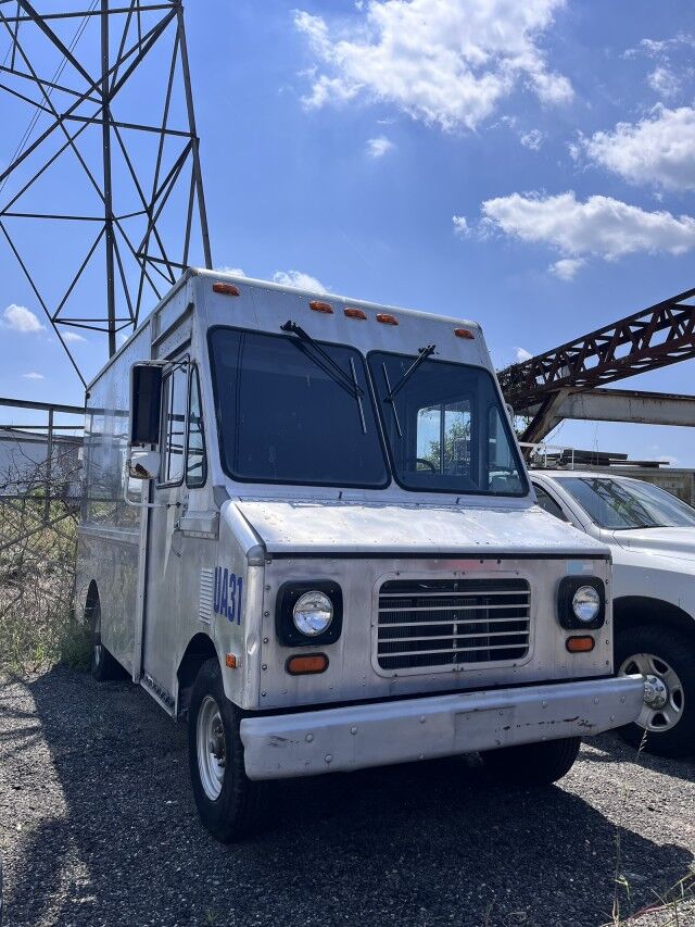 1990 Ford Step Van E-350