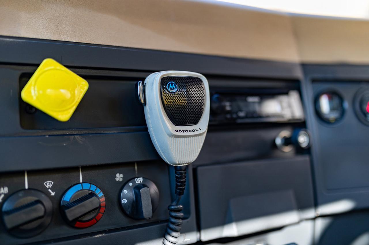 1990 International 4900 Day Cab Water Tank Truck Diesel Red Deer AB