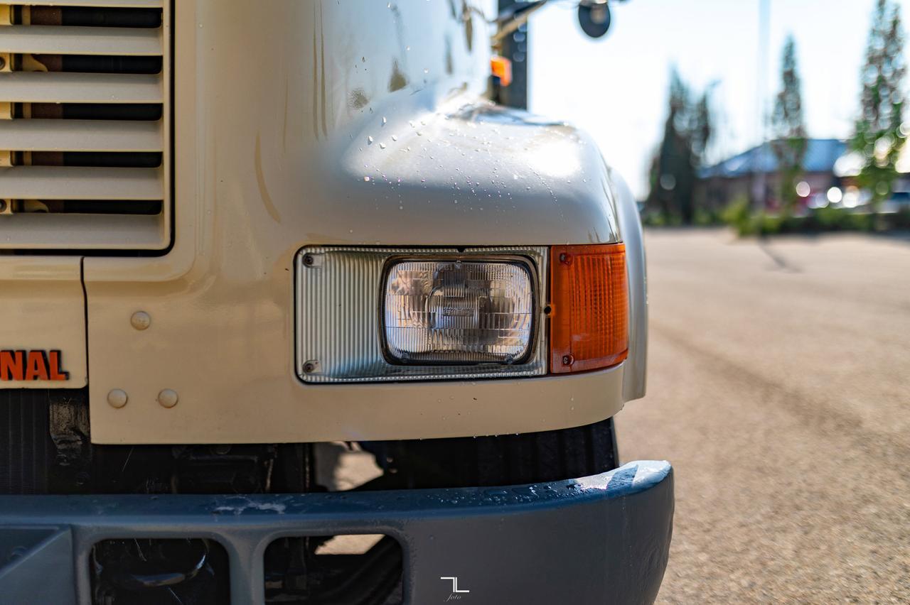 1990 International 4900 Day Cab Water Tank Truck Diesel Red Deer AB