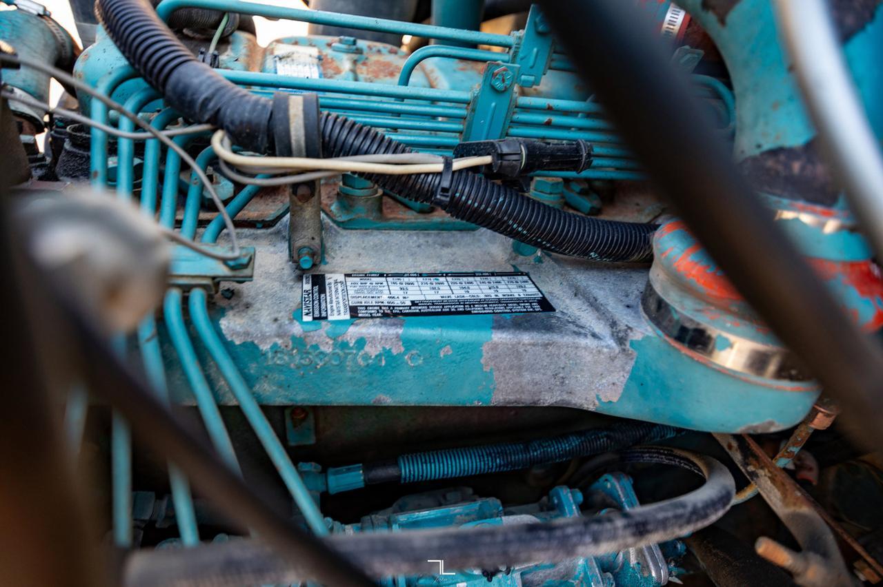 1990 International 4900 Day Cab Water Tank Truck Diesel Red Deer AB