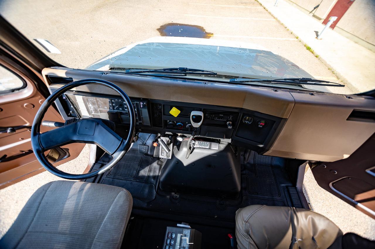 1990 International 4900 Day Cab Water Tank Truck Diesel Red Deer AB