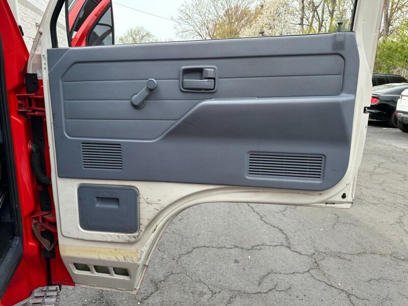 1990 Isuzu Elf Willow Grove PA