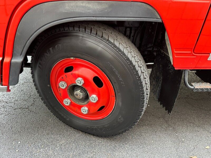 1990 Isuzu Elf Willow Grove PA