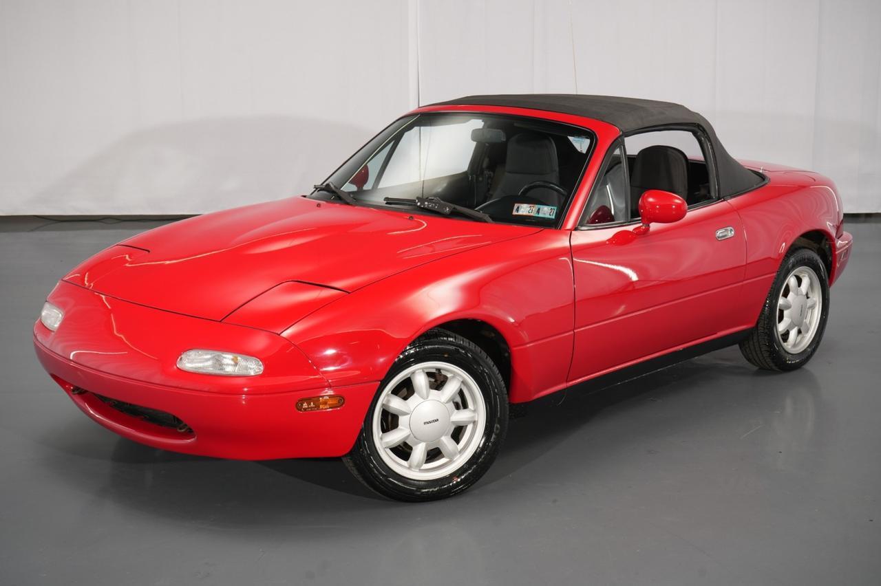 1990 Mazda MX-5 Miata 5-Speed Manual