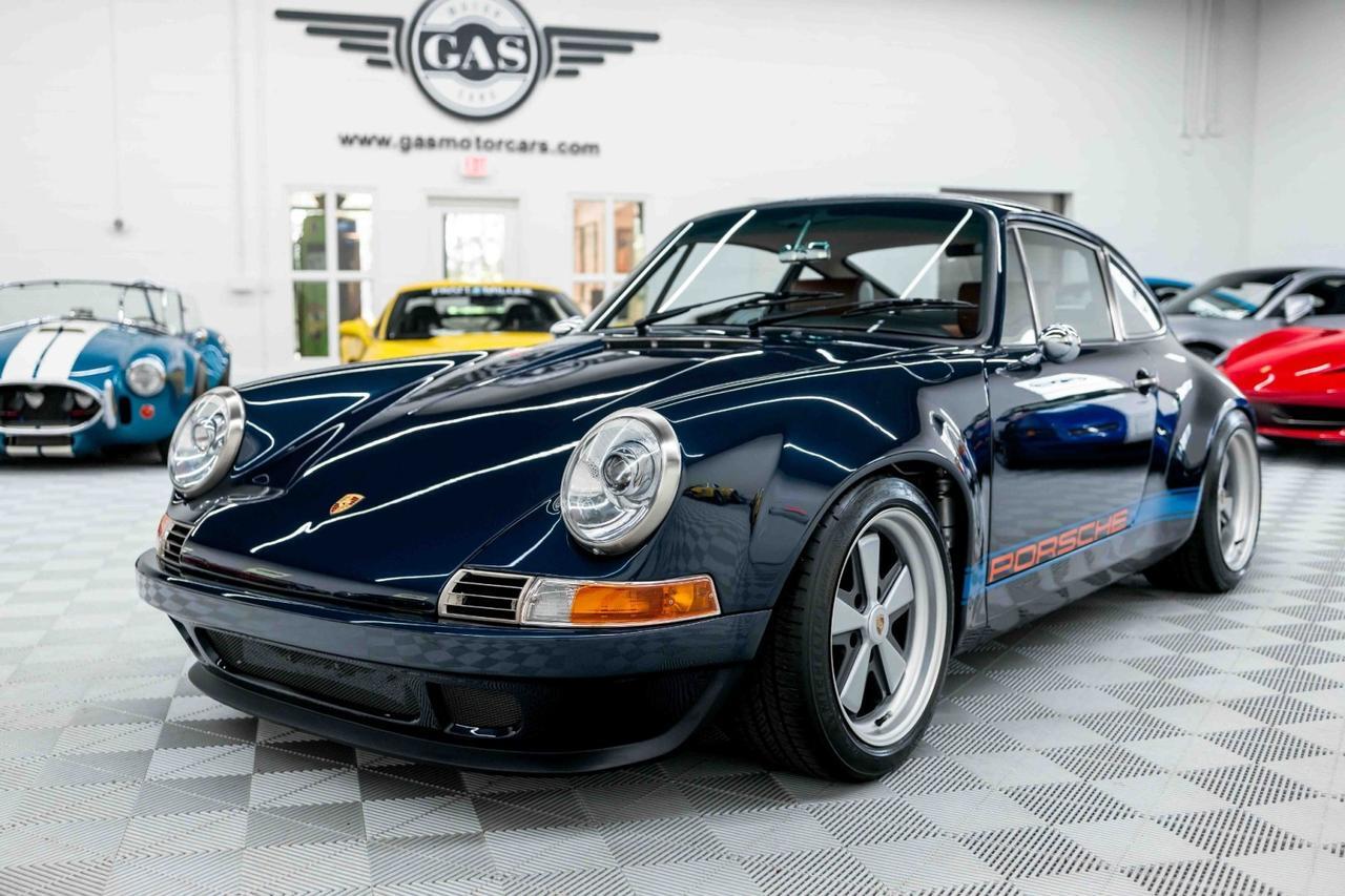 1990 Porsche 911 Carrera 4