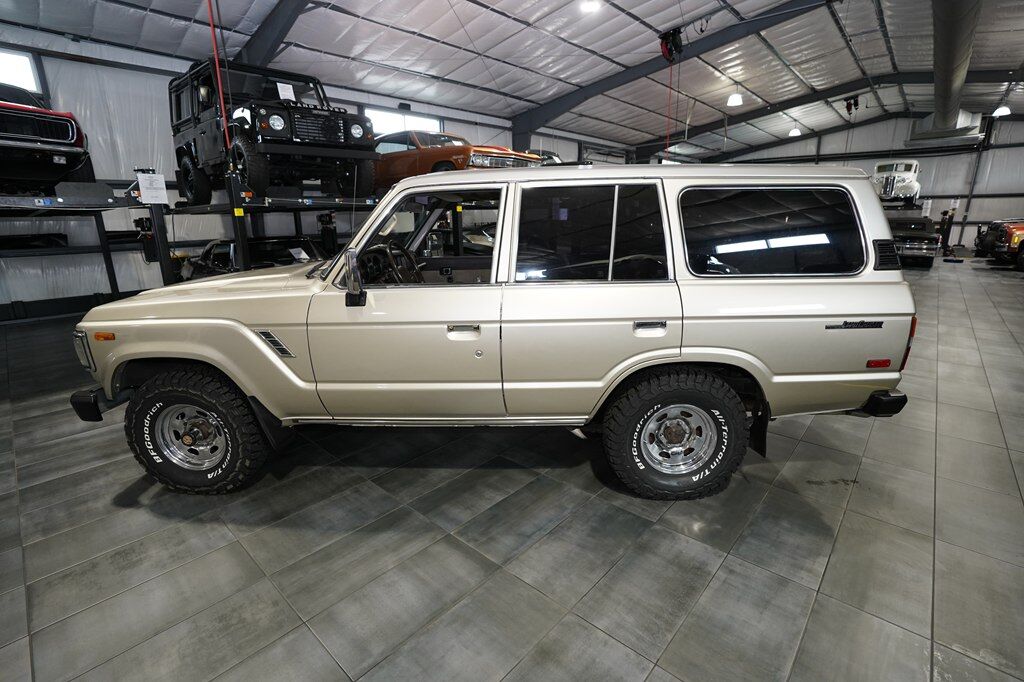 1990 TOYOTA LAND CRUISER BASE