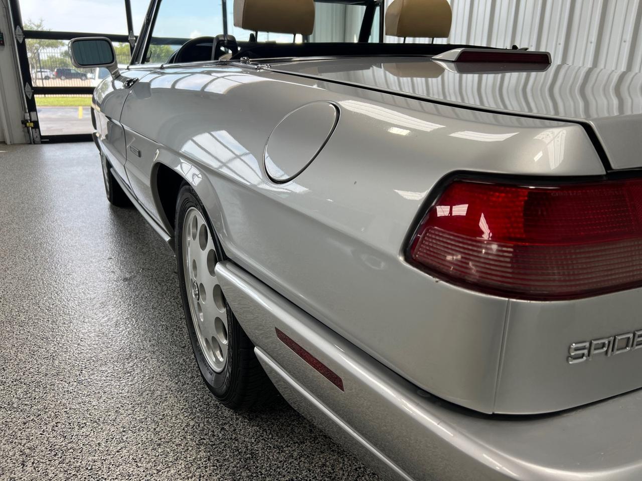 1991 Alfa Romeo Spider Veloce, Hard & Soft Top Convertible Houston TX