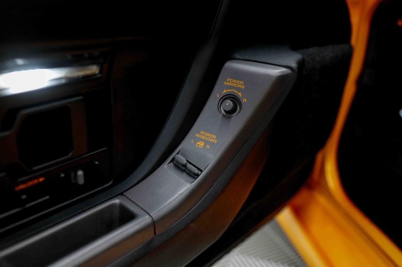 1991 Chevrolet Corvette ZR-1 Shinoda/Rick Mears Special Edition Marietta GA