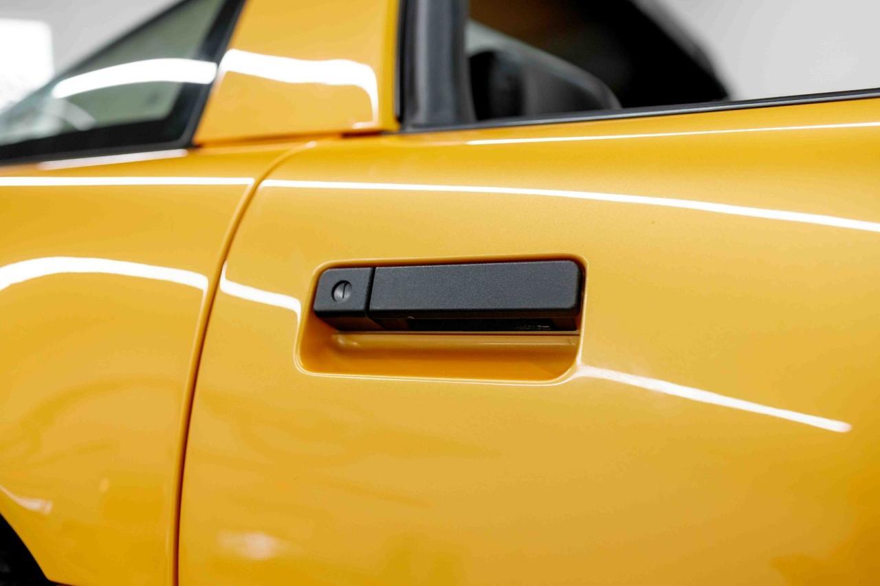 1991 Chevrolet Corvette ZR-1 Shinoda/Rick Mears Special Edition Marietta GA