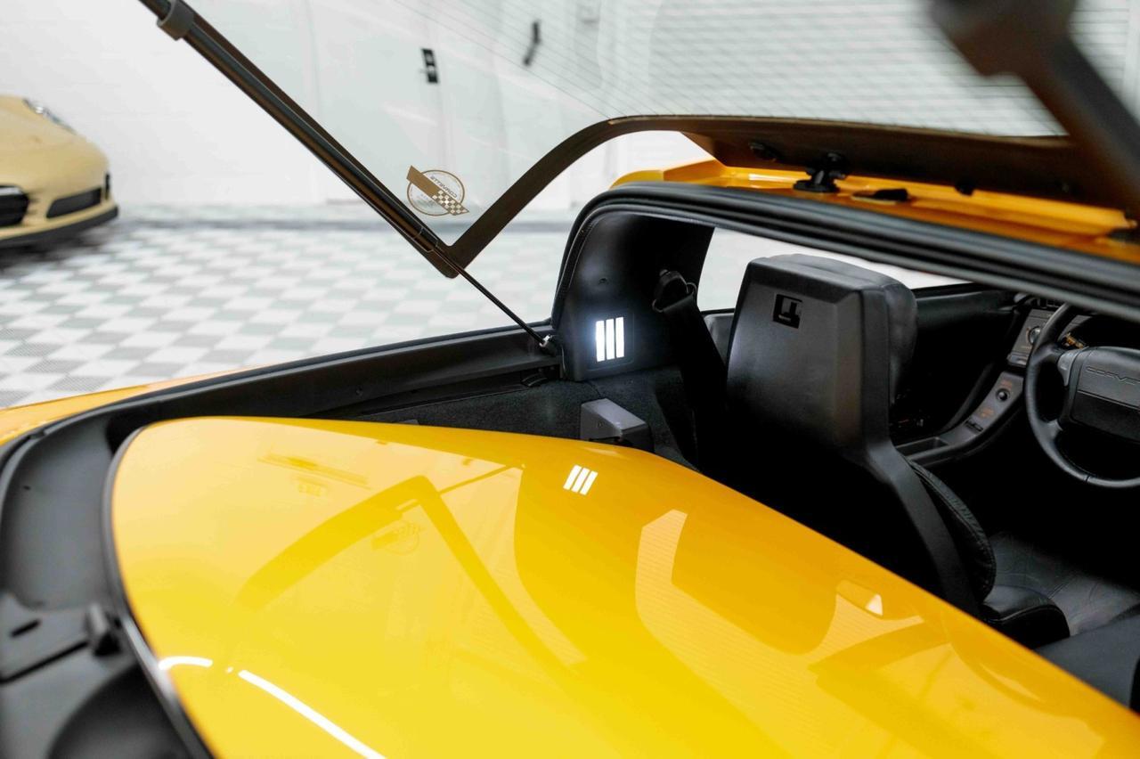 1991 Chevrolet Corvette ZR-1 Shinoda/Rick Mears Special Edition Marietta GA