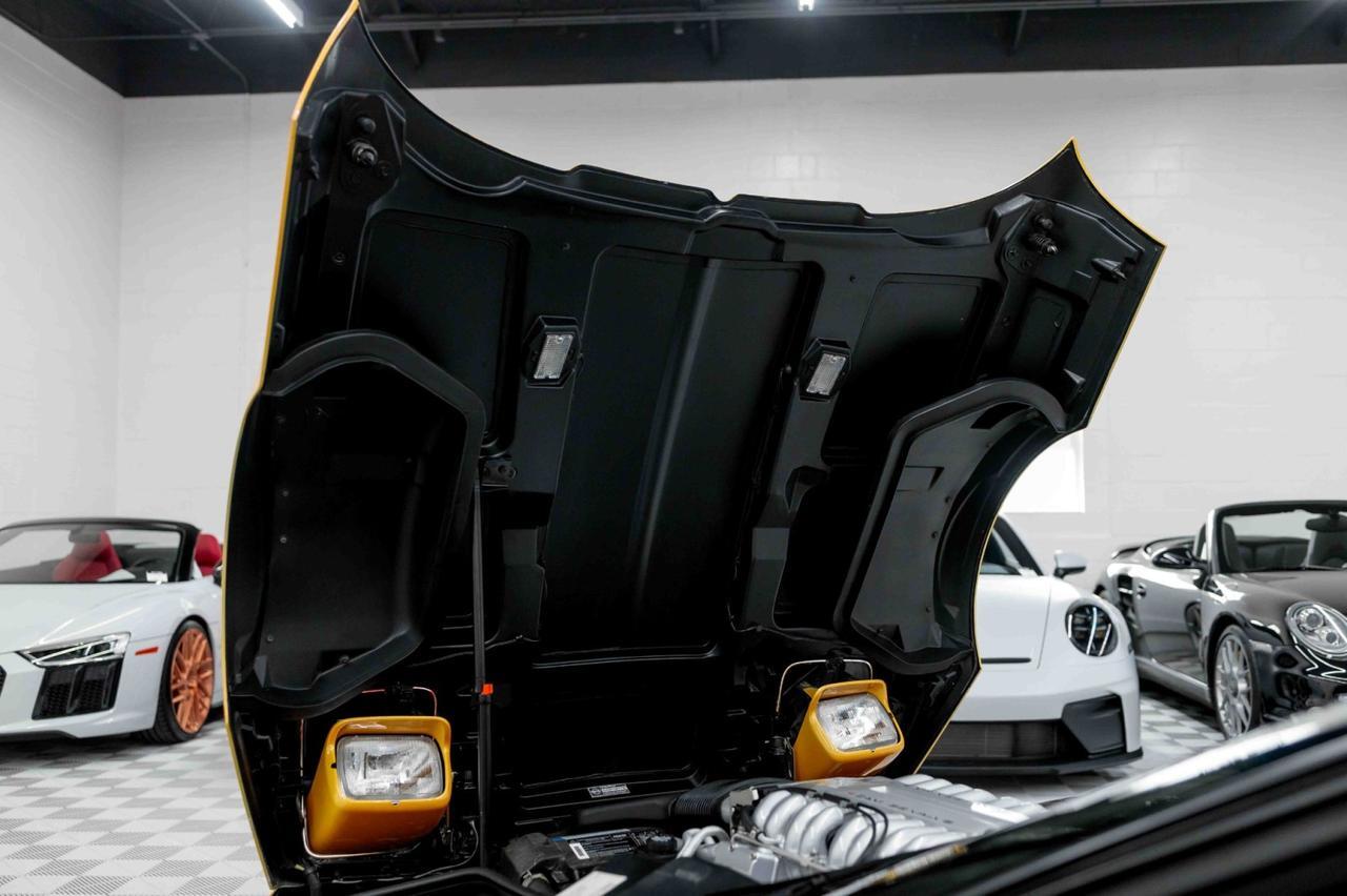 1991 Chevrolet Corvette ZR-1 Shinoda/Rick Mears Special Edition Marietta GA