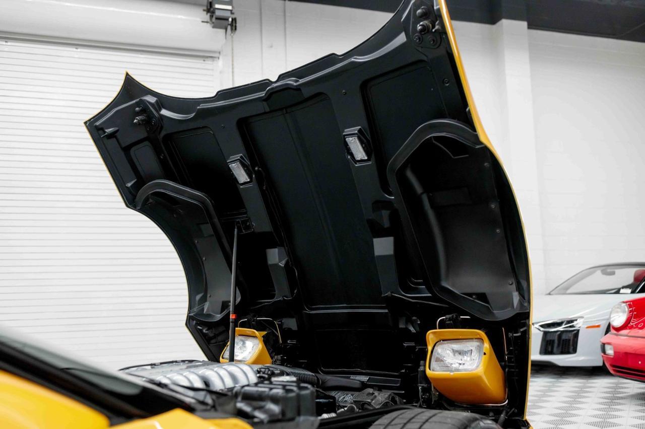 1991 Chevrolet Corvette ZR-1 Shinoda/Rick Mears Special Edition Marietta GA