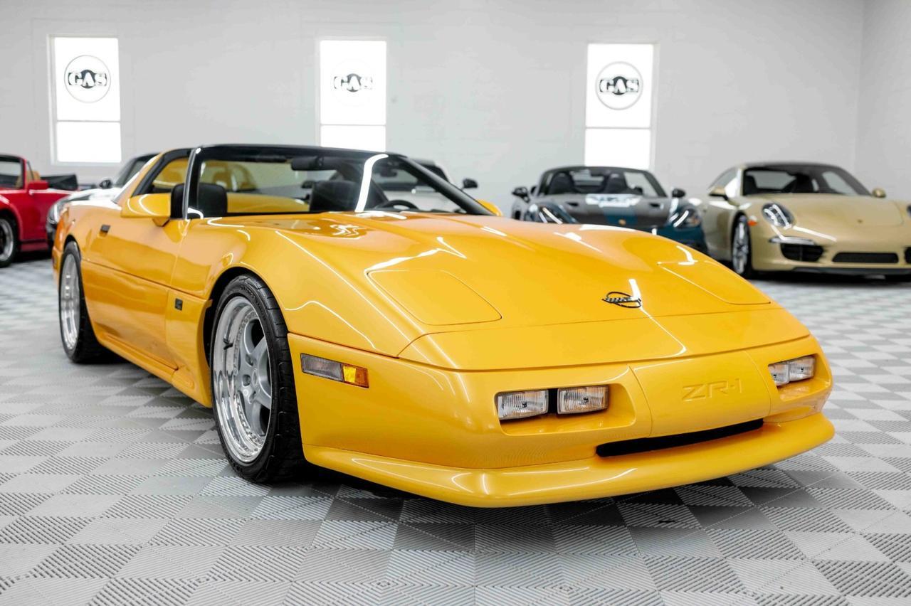 1991 Chevrolet Corvette ZR-1 Shinoda/Rick Mears Special Edition Marietta GA