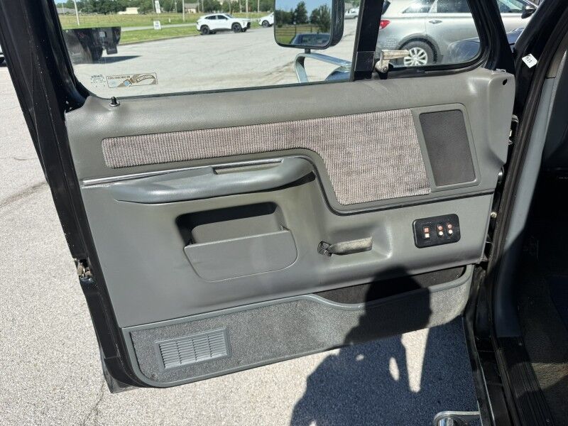 1991 Ford F-150 5.0L V8 4x4 Collinsville OK