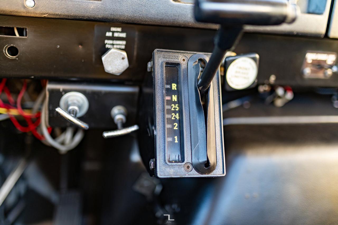 1991 International 4900 Day Cab & Chassis Diesel Red Deer AB