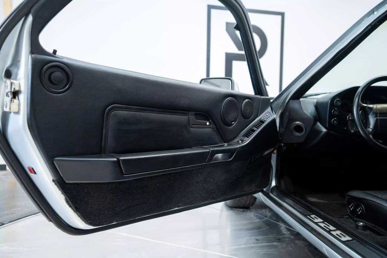 1991 Porsche 928 S4 St. Louis MO