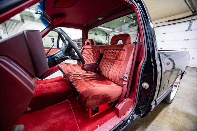 1992 Chevrolet Silverado 1500 4x2 Reg Cab Sport Short Box Red Deer AB