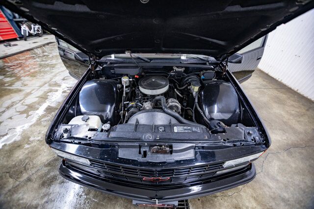 1992 Chevrolet Silverado 1500 4x2 Reg Cab Sport Short Box Red Deer AB