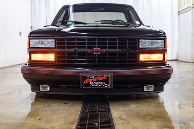 1992 Chevrolet Silverado 1500 4x2 Reg Cab Sport Short Box Red Deer AB