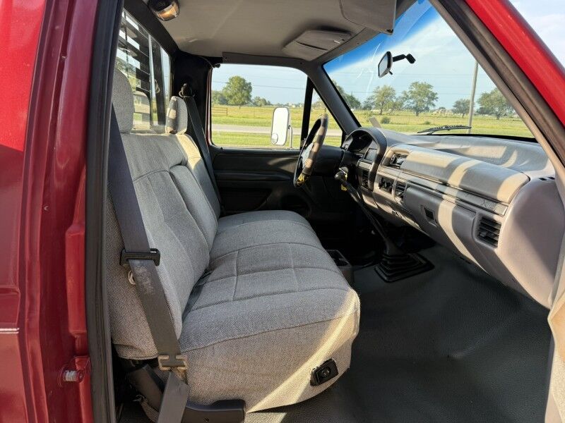 1992 Ford F-350 DRW 4x4 5-Speed Diesel Flatbed Collinsville OK