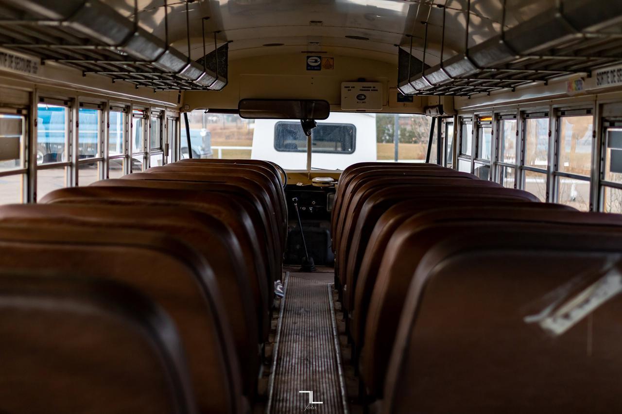 1992 International 3800 Bluebird Series 66 Passenger Bus Diesel Manual Red Deer AB