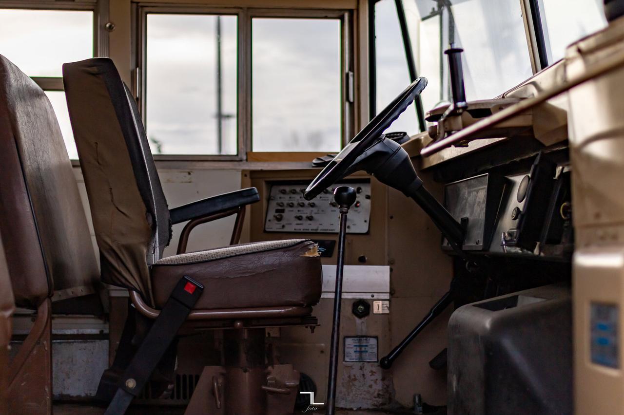 1992 International 3800 Bluebird Series 66 Passenger Bus Diesel Manual Red Deer AB