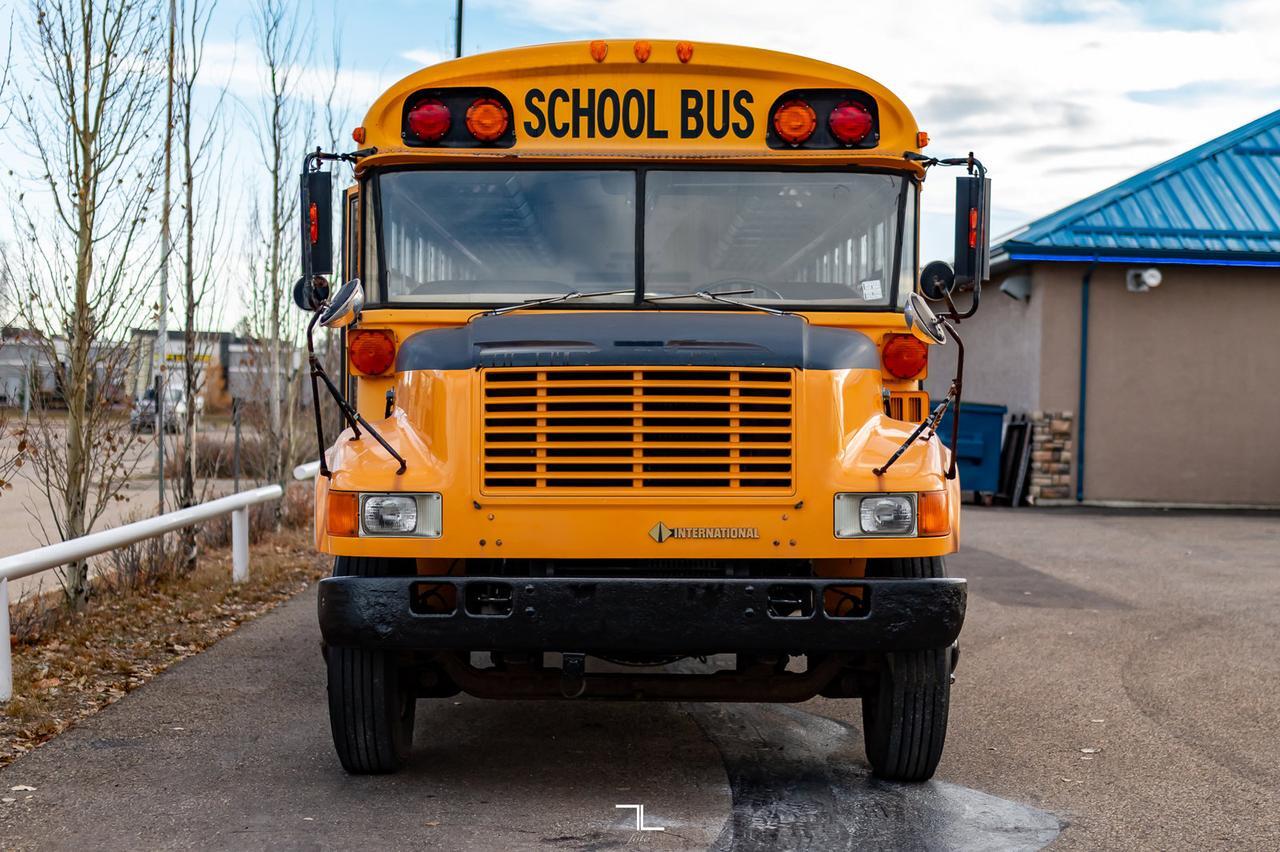 1992 International 3800 Bluebird Series 66 Passenger Bus Diesel Manual Red Deer AB