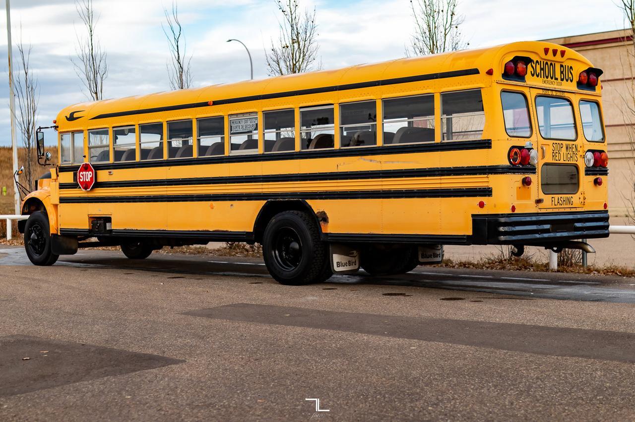 1992 International 3800 Bluebird Series 66 Passenger Bus Diesel Manual Red Deer AB