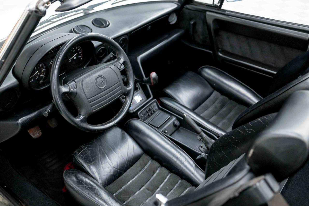 1993 Alfa Romeo Spider Veloce