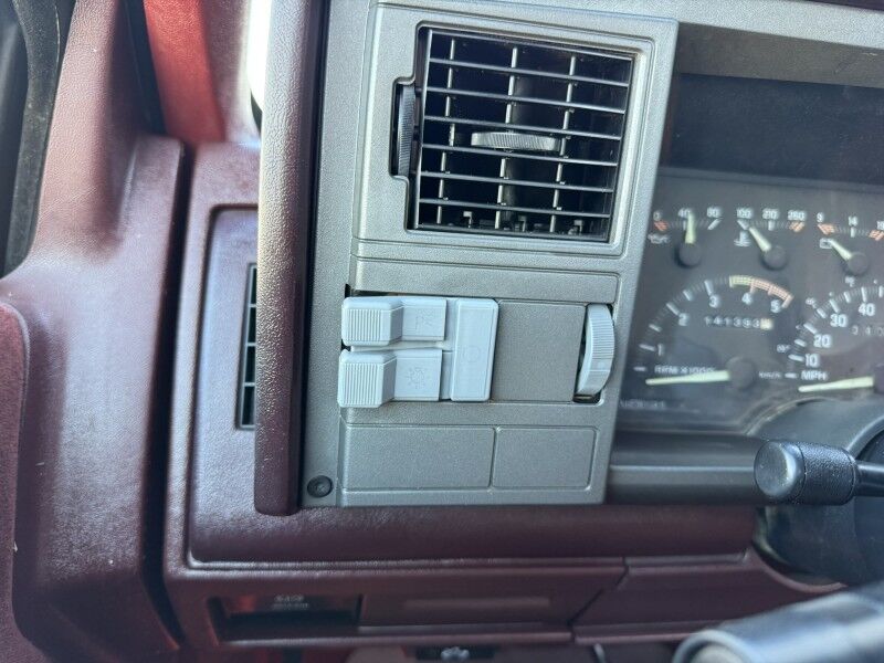 1993 Chevrolet 1500 RARE 6.2L DIESEL V8 Collinsville OK