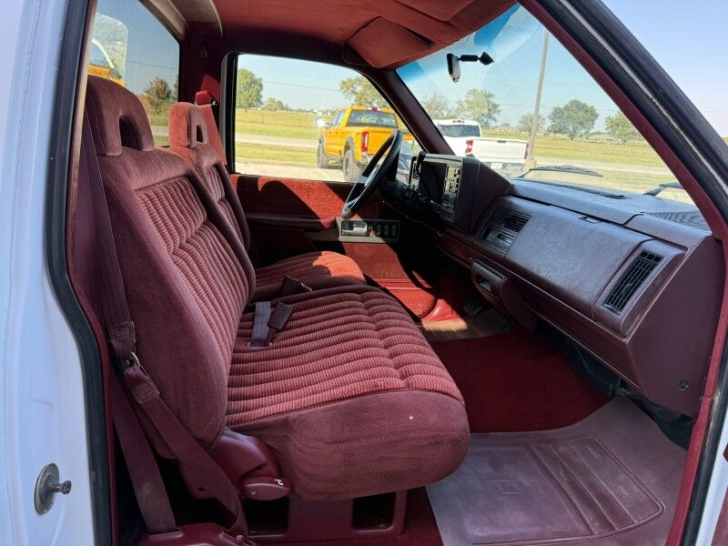 1993 Chevrolet 1500 RARE 6.2L DIESEL V8 Collinsville OK