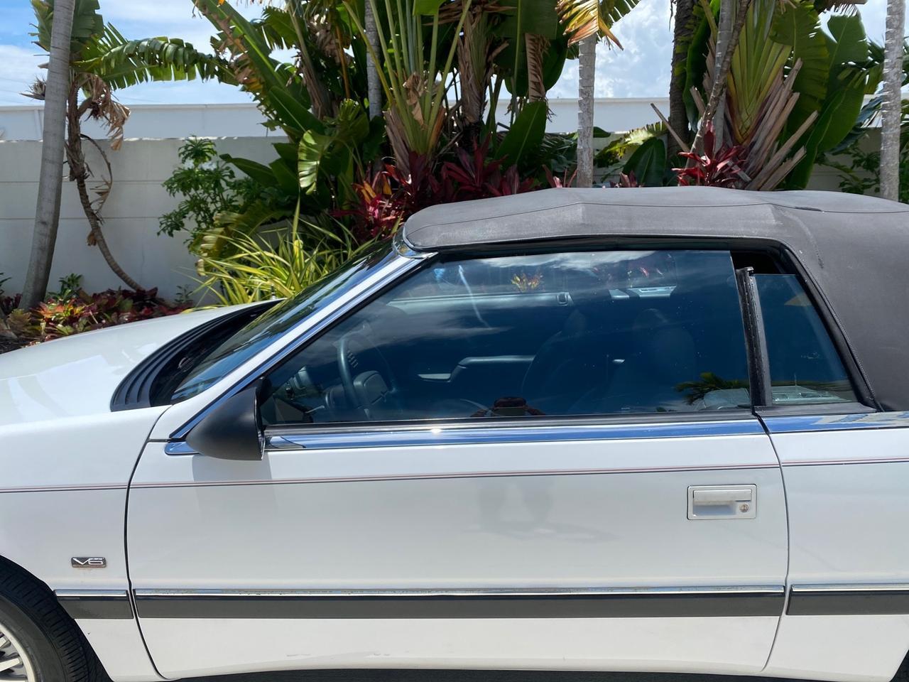 1993 Chrysler Lebaron CONV LX LOW MILES 26,305 Pompano Beach FL