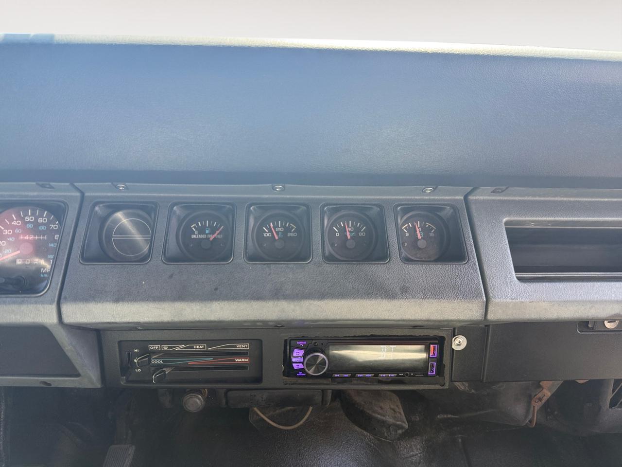 1993 Jeep Wrangler Base, TOW PACKAGE, BRUSH GUARD, SOFT TOP, MANUAL TRANSMISSION, LOW MILES, THIS JEEP IS READY FOR IT'S NECT ADVENTURE! Norfolk VA