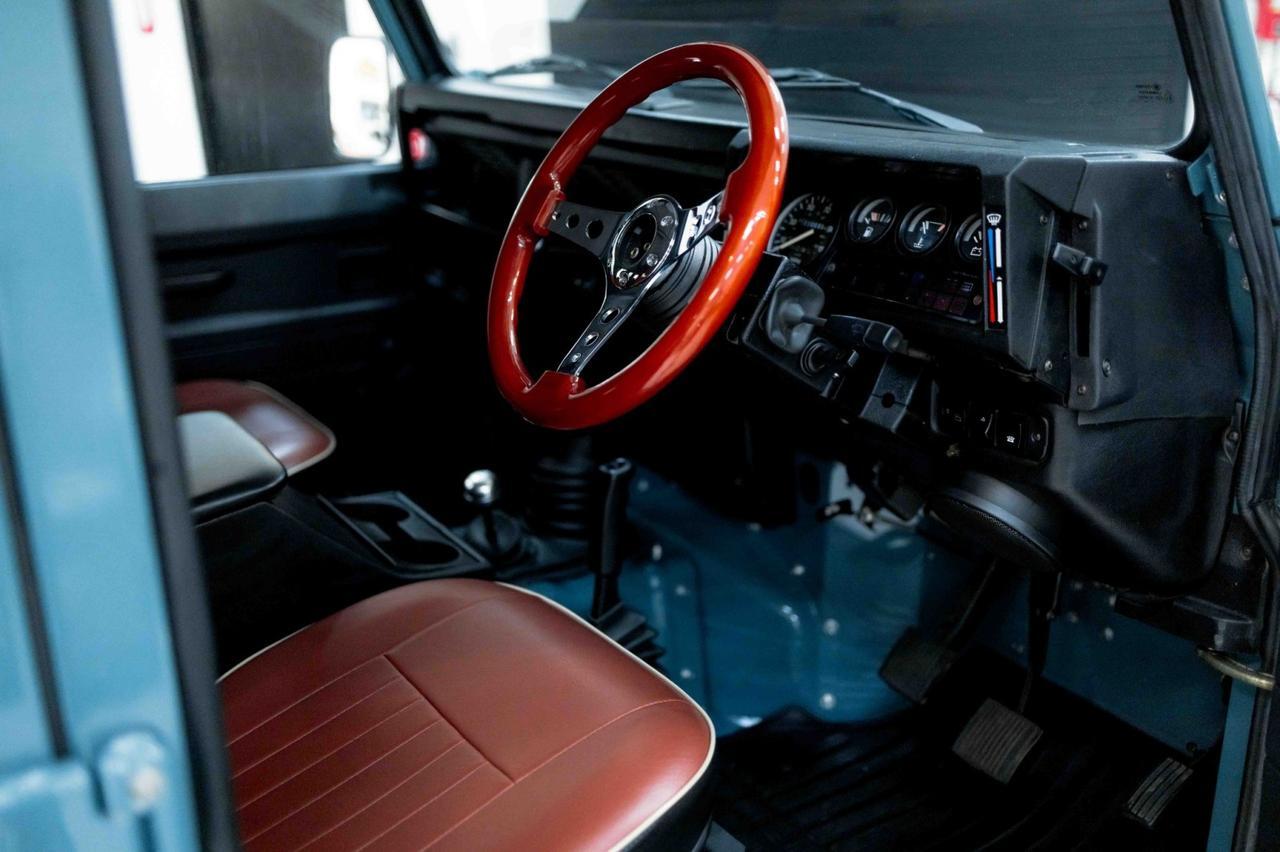 1993 Land Rover Defender