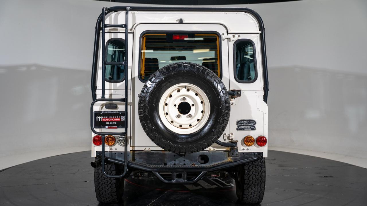 1993 Land Rover Defender 110 NAS Franklin TN