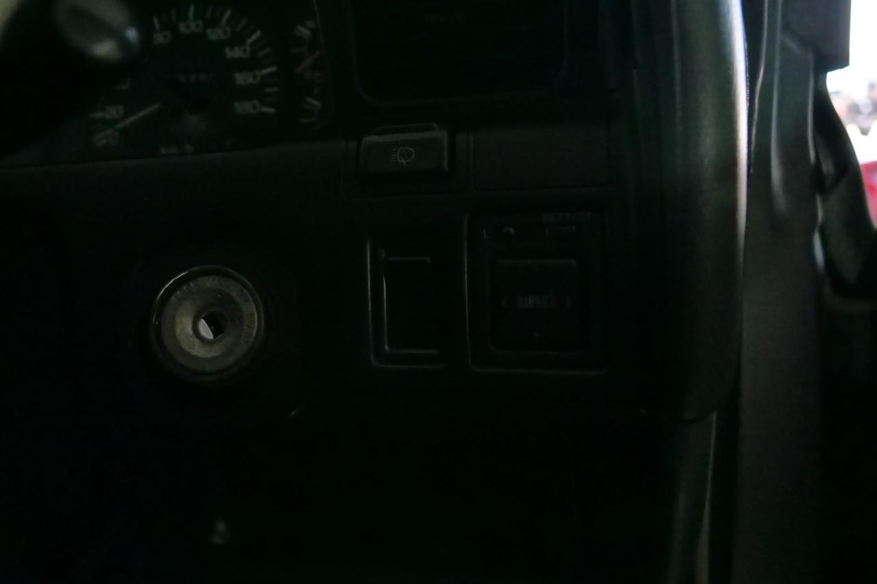 1993 Toyota Land Cruiser VX Limited / 4WD / Right Hand Drive / RARE Lincolnton NC