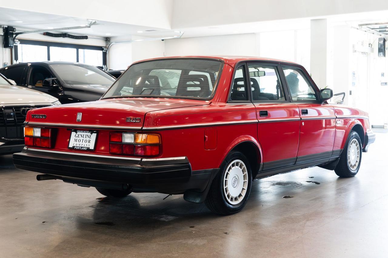 1993 Volvo 240 Base Gladstone OR