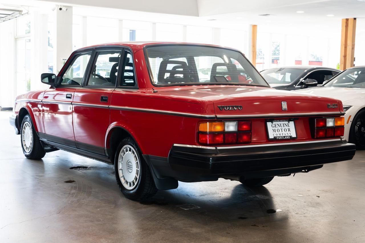 1993 Volvo 240 Base Gladstone OR