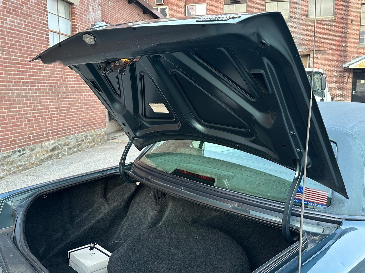 1994 Cadillac Fleetwood Brougham Charlton MA