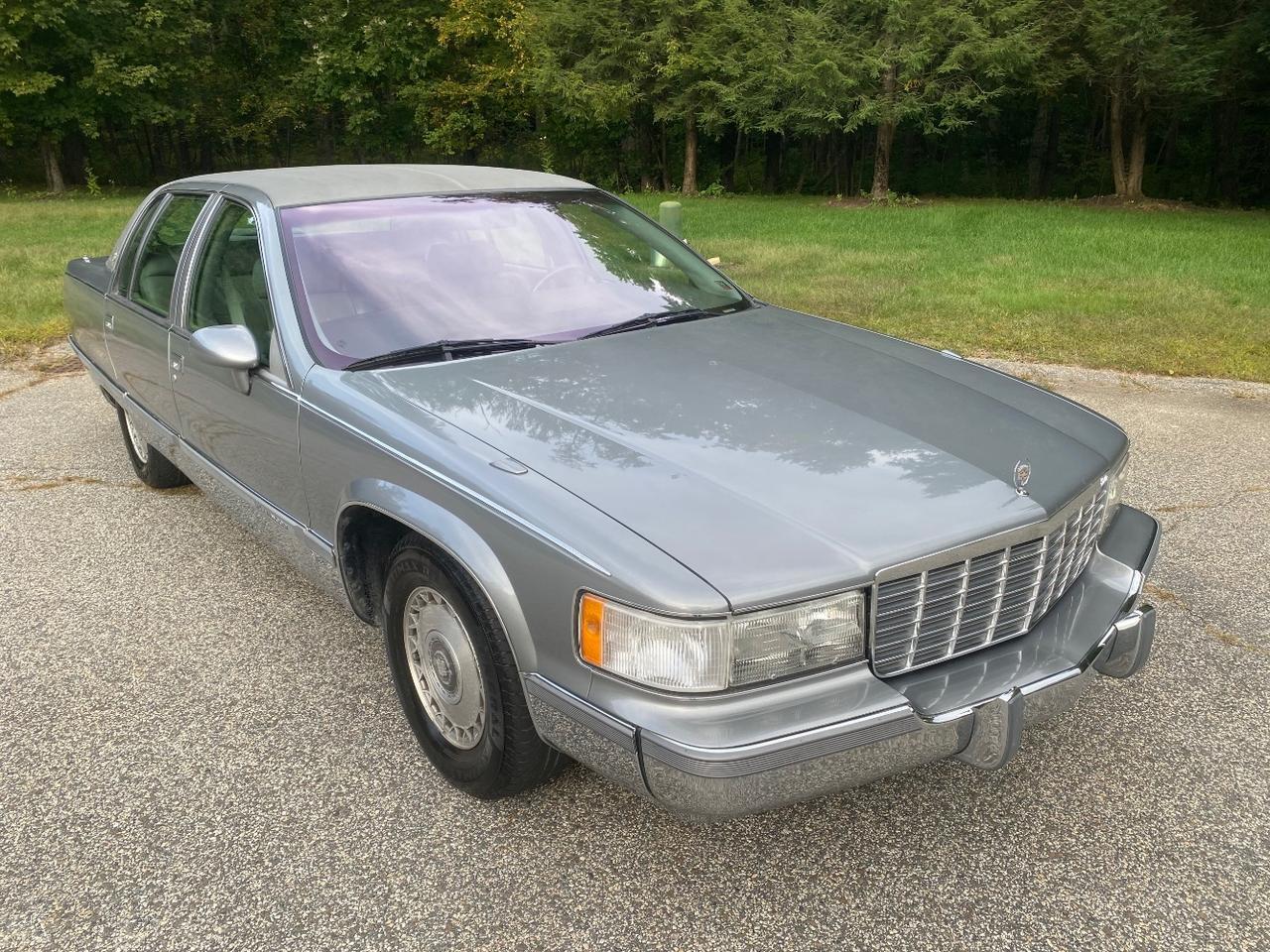 1994 Cadillac Fleetwood Standard Charlton MA